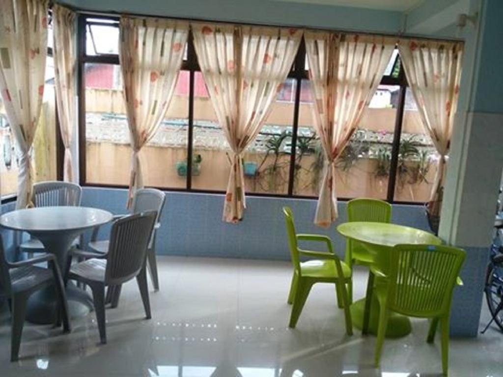 เพนกวิน โฮเต็ล Hotel เกาะสอง ภายนอก รูปภาพ