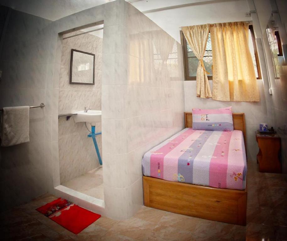 เพนกวิน โฮเต็ล Hotel เกาะสอง ภายนอก รูปภาพ